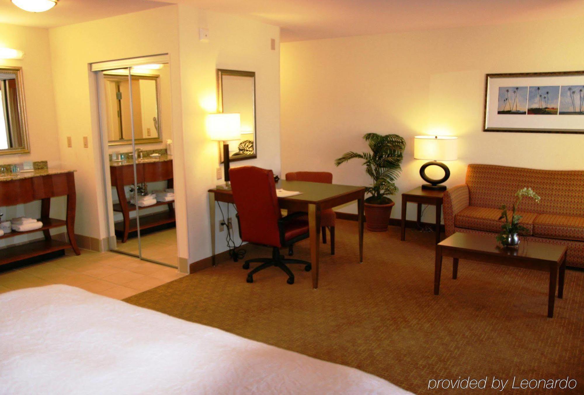 Hampton Inn & Suites Las Vegas-Red Rock/Summerlin Номер фото